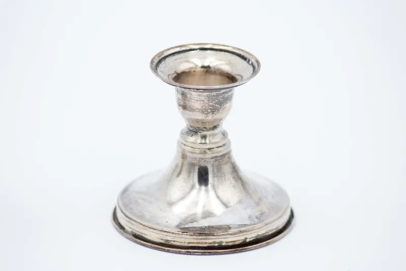 Pamono Low Silver Candlesticks, Set of 2> Candleholders