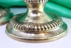 Pamono Low Silver Candlesticks with Fluted Reliefs, Set of 2> Candleholders