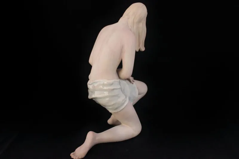 Hot Pamono Ludovica Le Bertetti, Large Nude Sculpture, 1920s, Ceramic