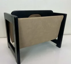 Pamono Magazine Rack in Wood and Suede Leather in the style of Aksel Kjersgaard, 1960s><noscript><img width=