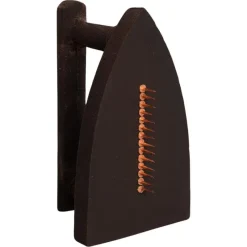 Pamono Man Ray, Le Cadeau Surrealist Sculpture, 1974, Iron> Surrealist|Sculpture