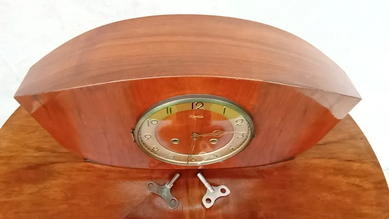 Pamono Mantel Clock from Kienzle, 1949> Clocks