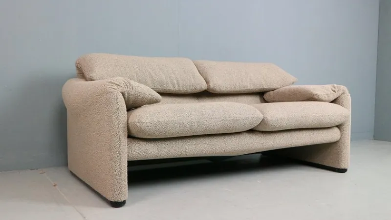 Pamono Maralunga 2-Seater Sofa by Vico Magistretti for Cassina, 1970> Couches & Sofas