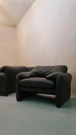 Sale Pamono Maralunga Sofa and Armchairs by Vico Magistretti for Cassina, 1973, Set of 3