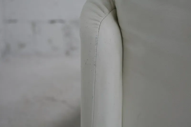 Pamono Maralunga Sofa in White Leather by Vico Magistretti for Cassina, Italy, 1970s> Couches & Sofas