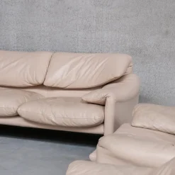 Pamono Maralunga Sofas and Armchairs by Vico Magisretti for Cassina, 1990s, Set of 5><noscript><img width=