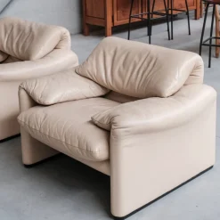 Pamono Maralunga Sofas and Armchairs by Vico Magisretti for Cassina, 1990s, Set of 5><noscript><img width=