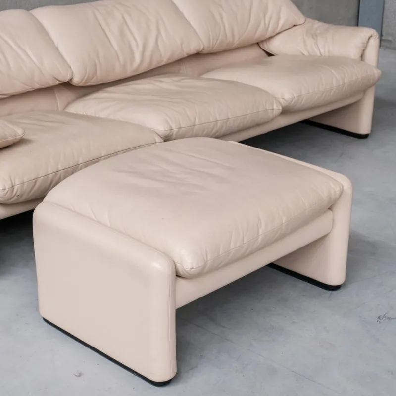 Pamono Maralunga Sofas and Armchairs by Vico Magisretti for Cassina, 1990s, Set of 5> Living Room Sets