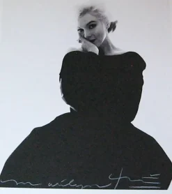 Clearance Pamono Marilyn in the black dress looking at you 2007