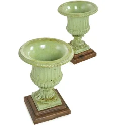 Pamono Medici Cast Iron Vases with Green Patina, Set of 2> Vases