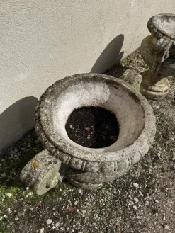 Pamono Medici Stone Planters, Set of 2><noscript><img width=