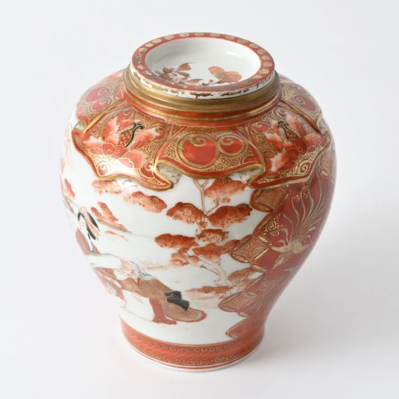 Pamono Meiji Period Japanese Kutani Ware Porcelain Ginger Jar, 1880s> Bottles, Carafes & Jugs