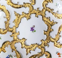 Pamono Meissen Gold and Floral Porcelain Plate><noscript><img width=