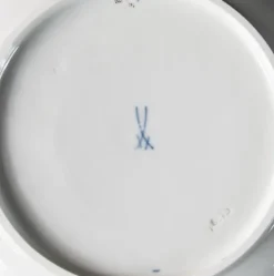 Pamono Meissen Gold and Floral Porcelain Plate><noscript><img width=