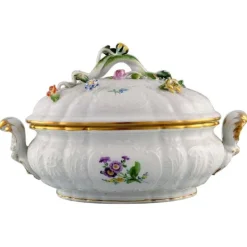 Pamono Meissen Porcelain Lidded Tureen With Hand-Painted Flowers and Gold Edge