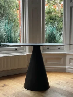 Pamono Metal Round Dining Table by AM.PM, 2010s><noscript><img width=