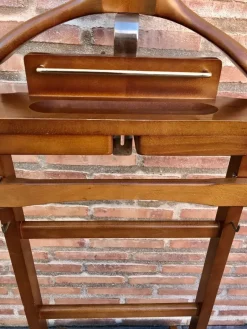 Pamono Mid Century Modern Italian Wood Valet Stand, 1960s><noscript><img width=