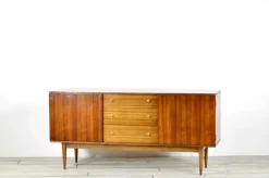 Pamono Mid-Century British Walnut and Brass Sideboard from Wrighton, 1960s><noscript><img width=