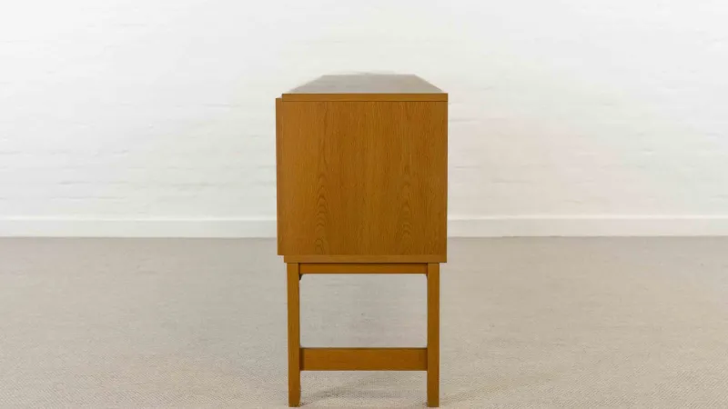 Pamono Mid-Century Brutalist Sideboard in Oak, 1970s> Sideboards & Buffets
