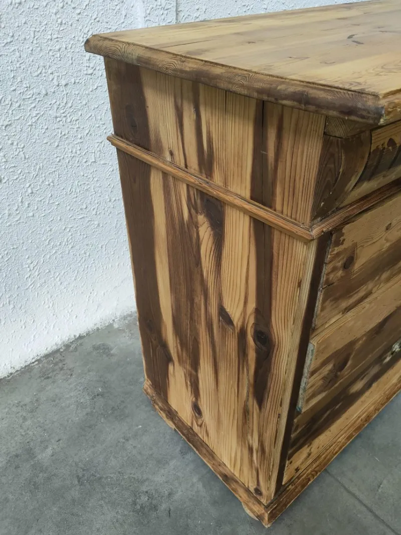 Pamono Mid-Century Commode with Turned Legs> Dressers, Commodes & Chests
