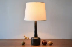 Pamono Mid-Century Danish Brown Glazed and Striped Ceramic Table Lamp from Palshus, 1960s> Table Lamps