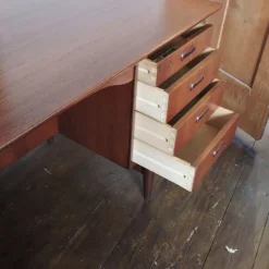 Online Pamono Mid-Century Danish Teak Desk, 1960s