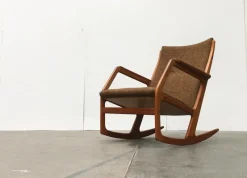 Pamono Mid-Century Danish Teak Model 100 Rocking Chair by Søren Georg Jensen for Kubus Møbler, 1960s