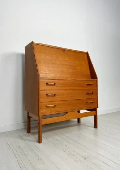 Pamono Mid-Century Danish Teak Secretary from Dyrlund, 1960s> Secretaires