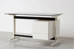 Pamono Mid-Century Desk by Etienne Fermigier, 1970s> Desks