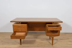 Pamono Mid-Century Freestanding Teak Desk, Denmark, 1960s><noscript><img width=