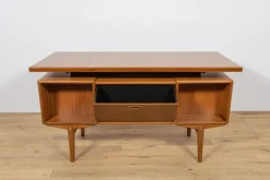 Pamono Mid-Century Freestanding Teak Desk, Denmark, 1960s><noscript><img width=
