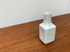 Pamono Mid-Century German Brutalist Porcelain Vase from Wunsiedel Bavaria Porzellan, 1960s><noscript><img width=