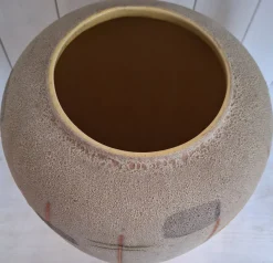 Pamono Mid-Century German Ceramic Vase with Hand-Painted Decor from Scheurich, 1959><noscript><img width=