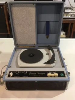 Pamono Mid-Century German Model Dual 300 Record Player by Gebrüder Steidinger for Dual