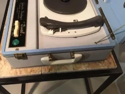 Pamono Mid-Century German Model Dual 300 Record Player by Gebrüder Steidinger for Dual