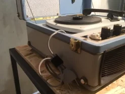Pamono Mid-Century German Model Dual 300 Record Player by Gebrüder Steidinger for Dual