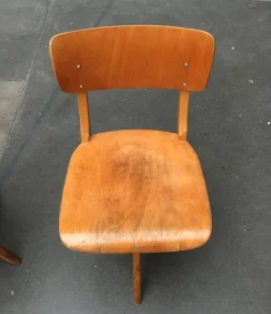 Pamono Mid-Century German Wooden Children Swivel Chair from Casala> Office Chairs