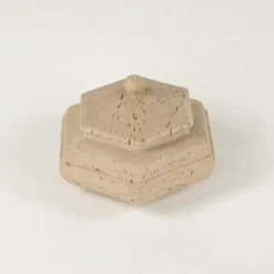 Hot Pamono Mid-Century Hexagonal Travertine Box in the style of Fratelli Mannelli, Italy, 1970s