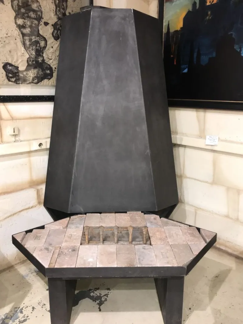 Hot Pamono Mid-Century Hotel Corner Fireplace attributed to Charlotte Perriand, 1969