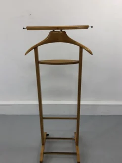 Pamono Mid-Century Italian Beech and Brass Suit Rack from Fratelli Reguitti, 1950s