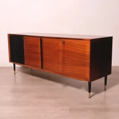Pamono Mid-Century Italian Credenza, 1950s> Sideboards & Buffets