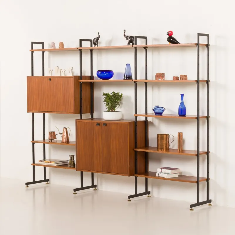 Pamono Mid-Century Italian Free-Standing 3-Bay Wall Unit in Teak, 1970s> Shelves & Wall Units