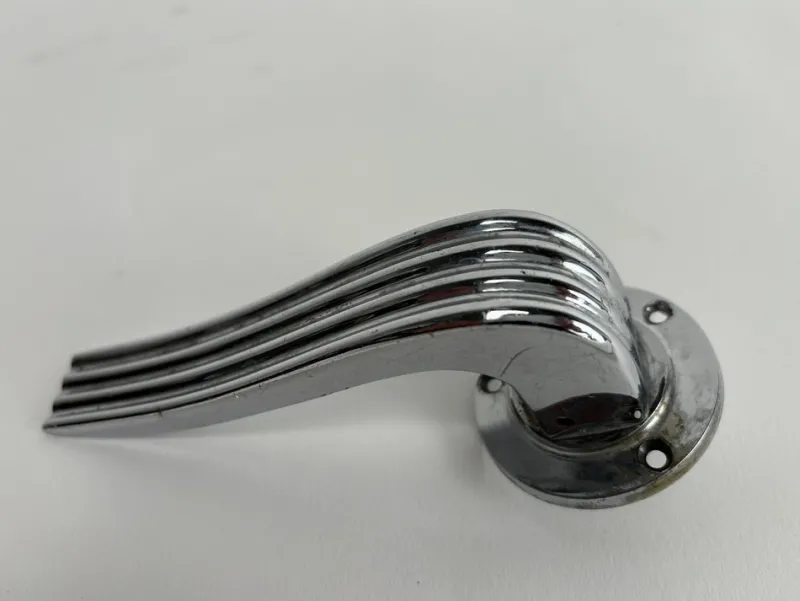 Pamono Mid-Century Italian Metal Door Handles Door, 1960s, Set of 2> Architectural Elements