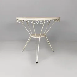 Pamono Mid-Century Italian Modern White Iron Round Garden Table with Flower Decor, 1960> Garden Tables