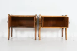 Outlet Pamono Mid-Century Italian Sculptural Nightstands, 1950s, Set of 2