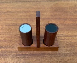 Pamono Mid-Century Italian Teak Pepper and Salt Shaker from Anri Form, Italy, Set of 3><noscript><img width=