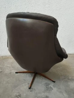 Hot Pamono Mid-Century Leather Swivel Armchair from Bramin, Denmark