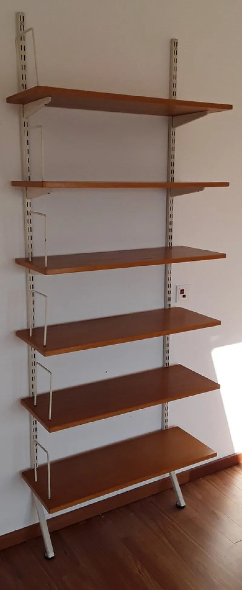 Hot Pamono Mid-Century Minimalist Bookcase with Adjustable Shelves in Yellow-Brown Wood and Book Supports for White Painted Iron Frame from Sparrings