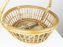 Pamono Mid-Century Moderm Italian Rattan and Rush Magazine Rack><noscript><img width=