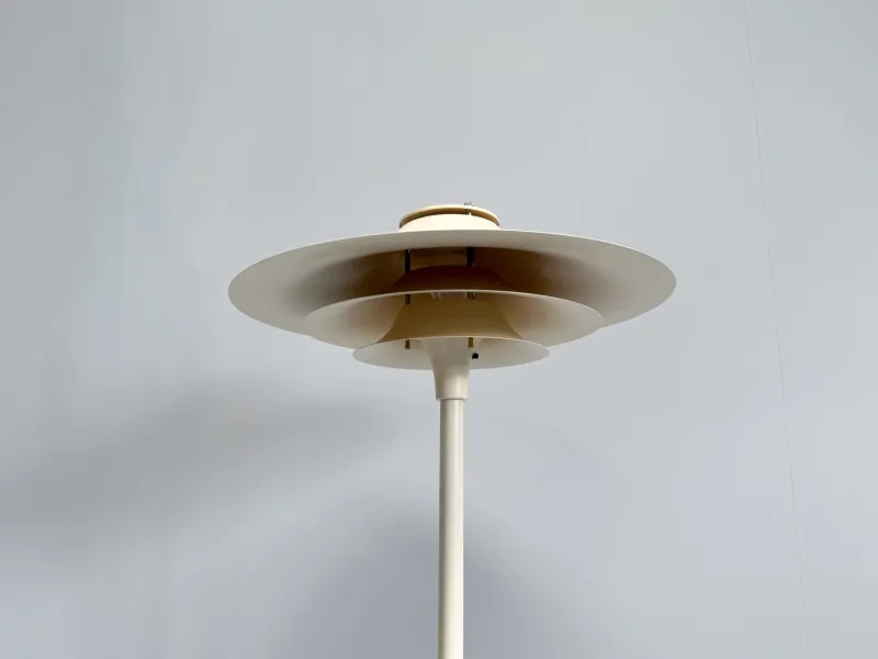 Pamono Mid-Century Modern Adina Floor Lamp with White Metal Shade from Lyfa, Denmark, 1970s> Floor Lamps